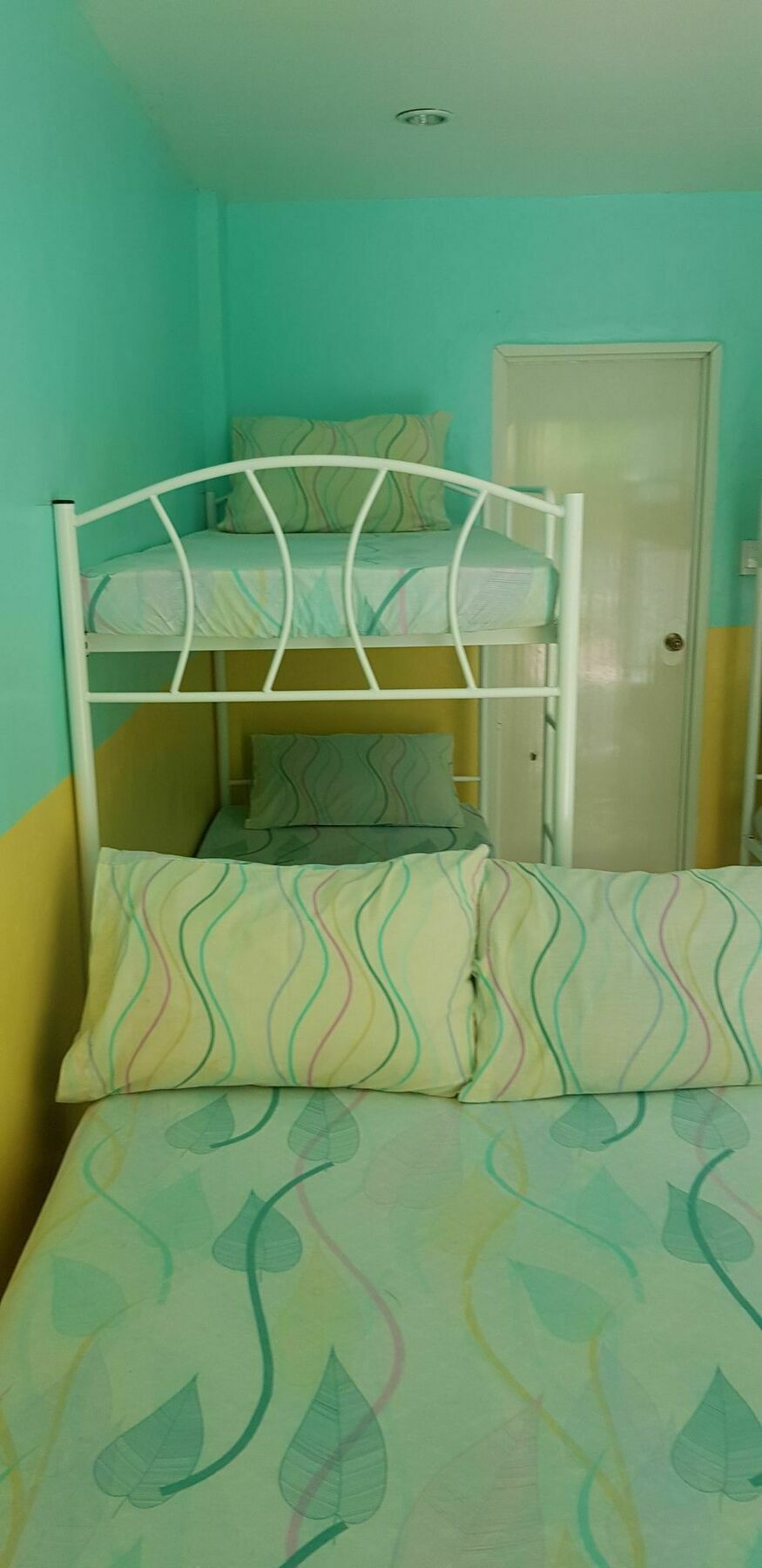 Mother Teresa Rooms And Restaurant Oslob Ngoại thất bức ảnh
