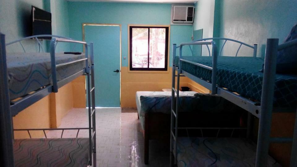 Mother Teresa Rooms And Restaurant Oslob Ngoại thất bức ảnh