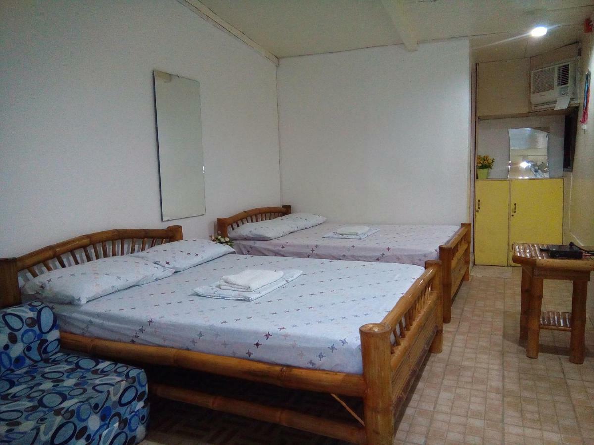 Mother Teresa Rooms And Restaurant Oslob Ngoại thất bức ảnh