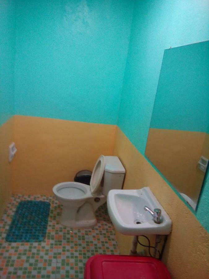 Mother Teresa Rooms And Restaurant Oslob Ngoại thất bức ảnh